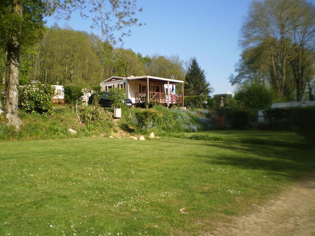 Camping Le Bois Jahan Brunelles エクステリア 写真
