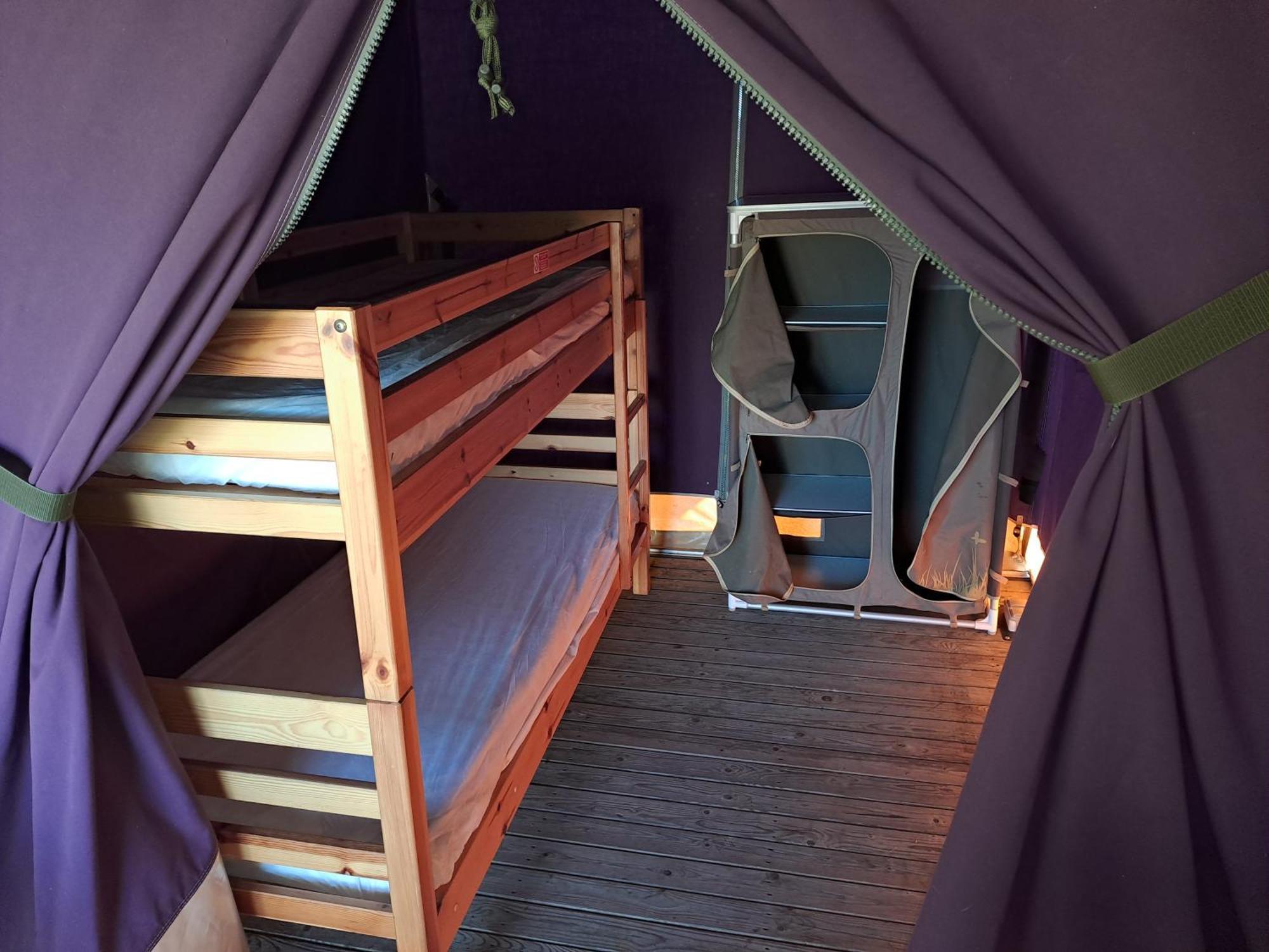 Camping Le Bois Jahan Brunelles エクステリア 写真